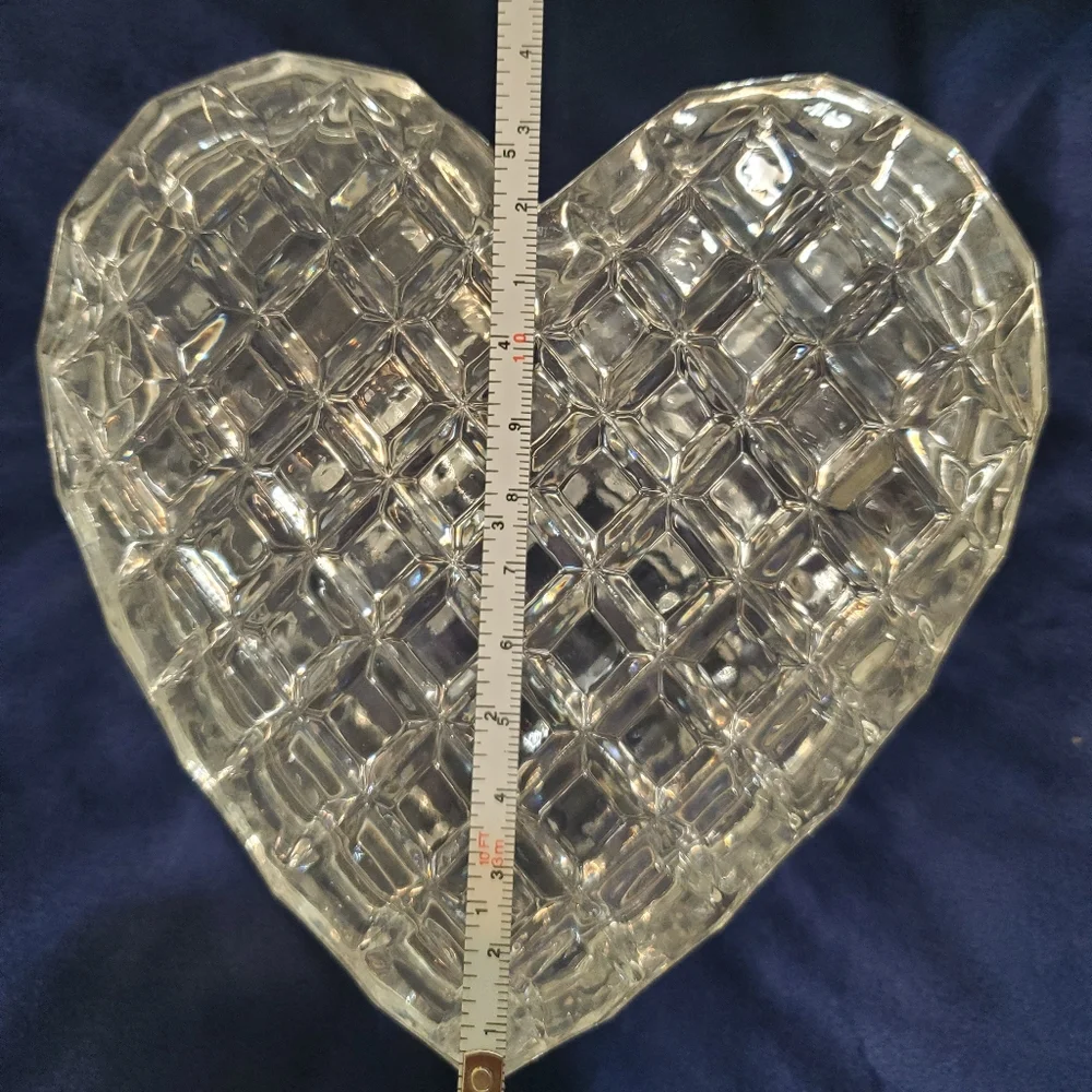 NWT Block Pegasus 24% Lead Czech Crystal Heart Trinket Jewelry Box w/ Lid
